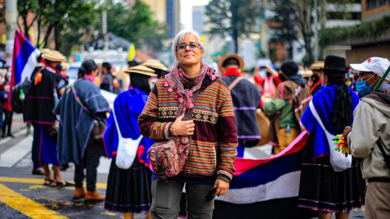 La solidaridad de las mujeres latinoamericanas denuncia lo que está pasando en Colombia